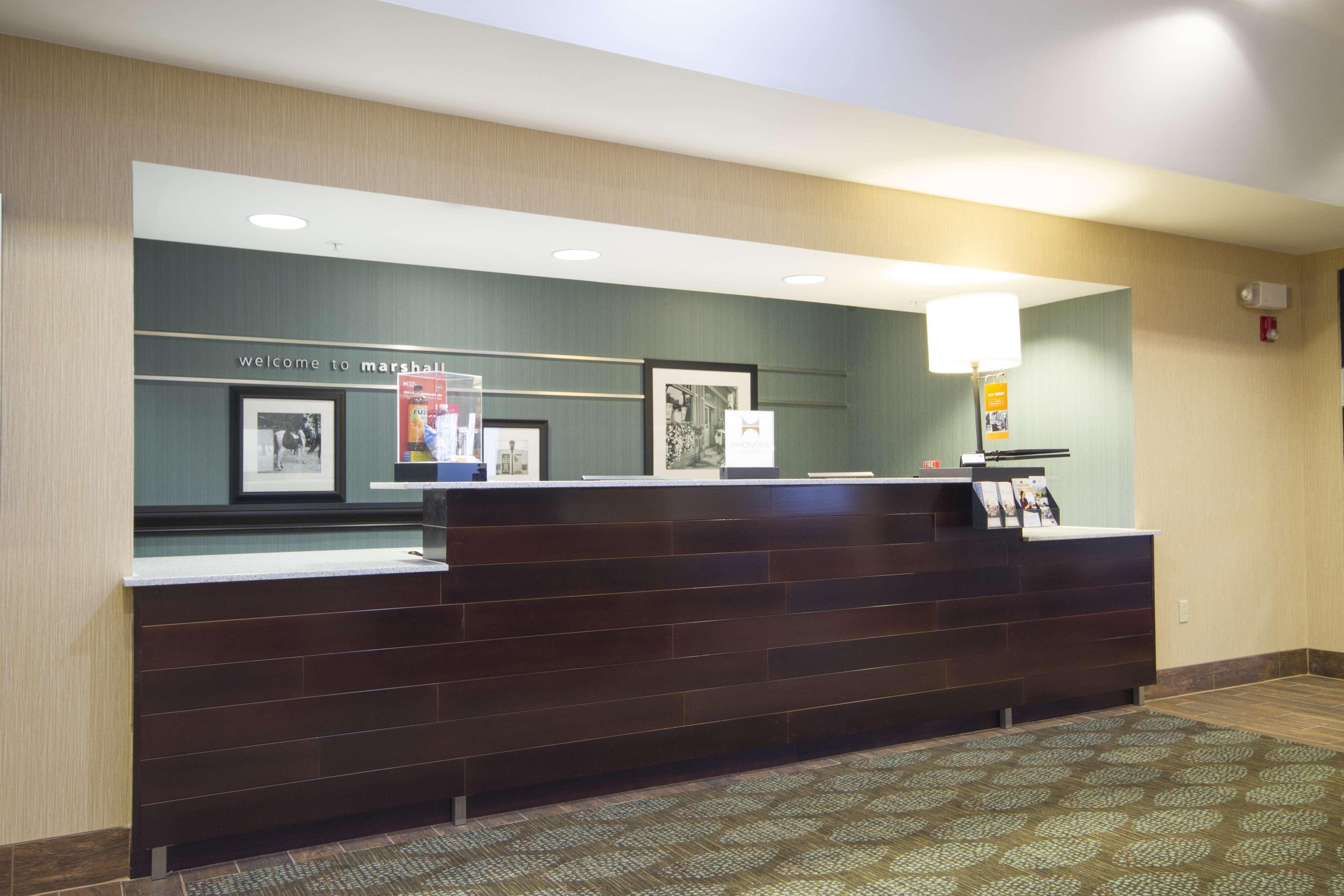 Hampton Inn Marshall Esterno foto