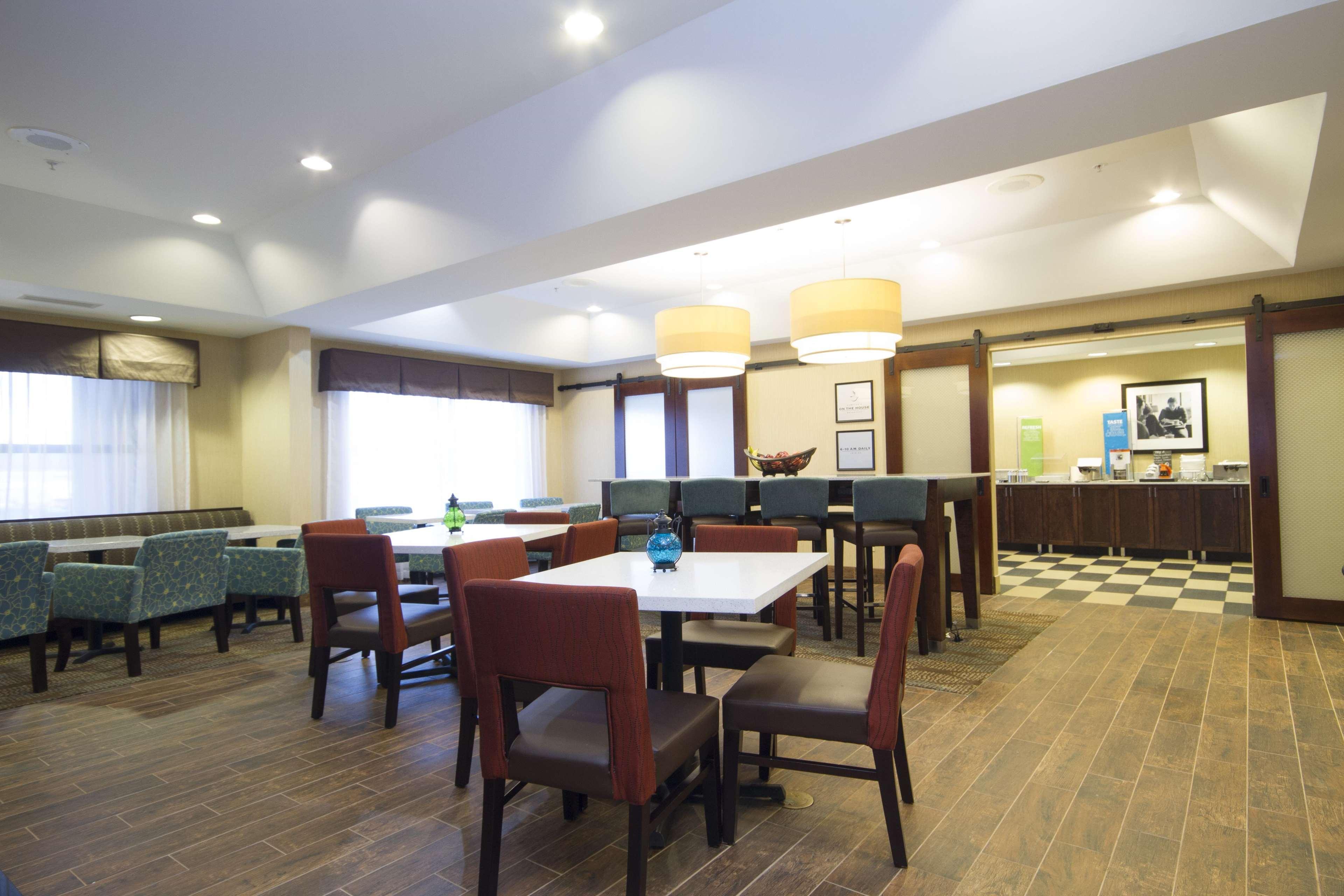 Hampton Inn Marshall Esterno foto
